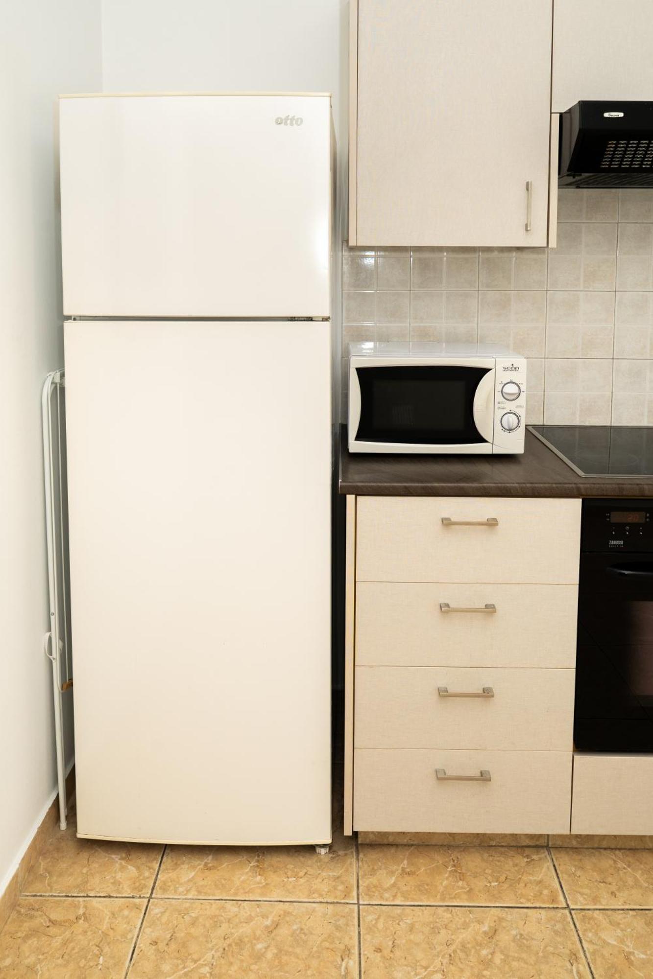 Olivia Mackenzie 2 Bedroom Flat With Pool Ларнака Екстер'єр фото
